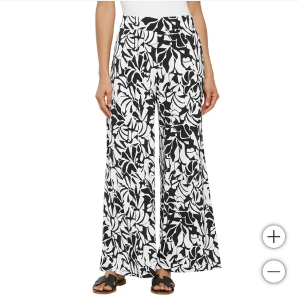 Three Dots Pants - NWT‎ Three Dots Women's Pull-On Pant Black/White